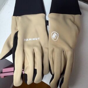 Mammut Windstopper Performance Gloves – Beige/Black, Worn Once